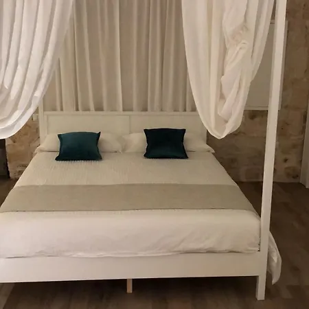 B&B Aurelia-2